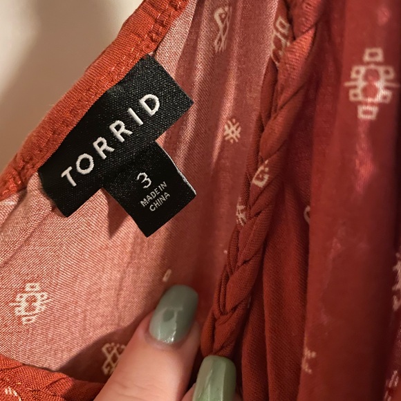 Torrid Top - Picture 3 of 6